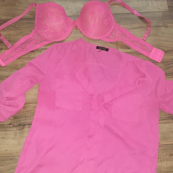 Hot Pink Bra, Blouse - Picture 2 of 2